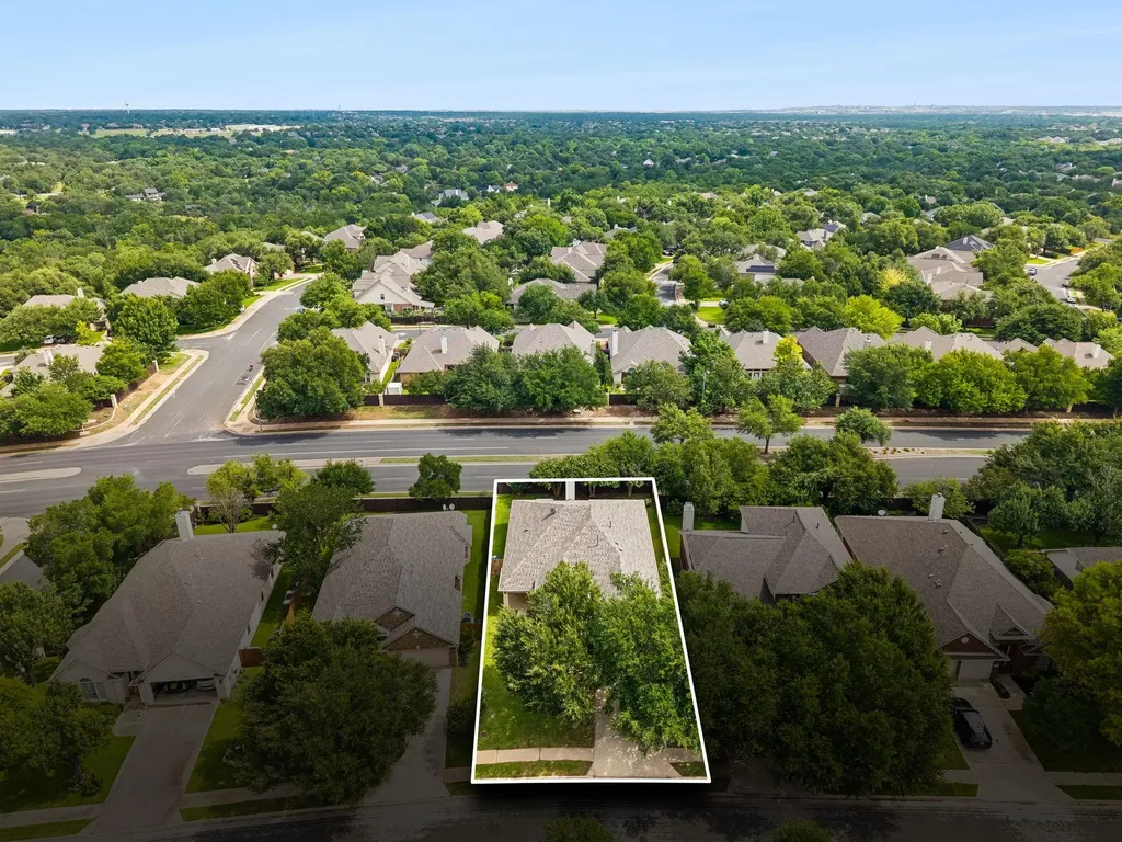 7206 W Magic Mountain Lane Round Rock TX 78681