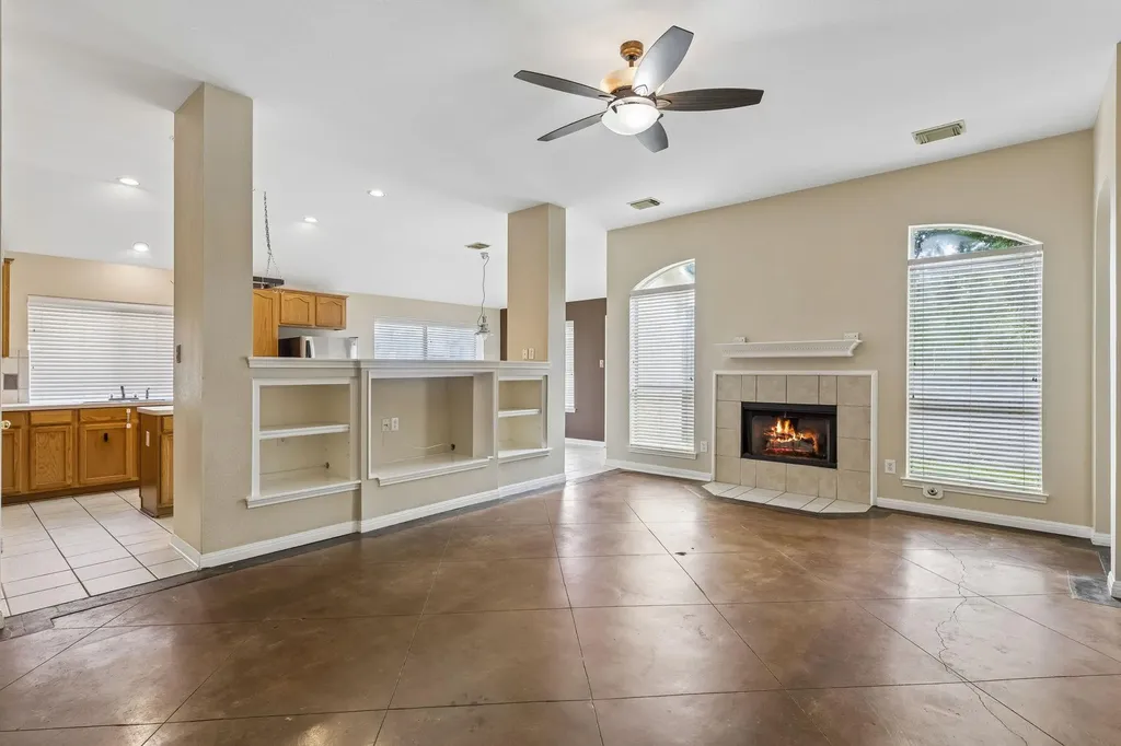 7206 W Magic Mountain Lane Round Rock TX 78681