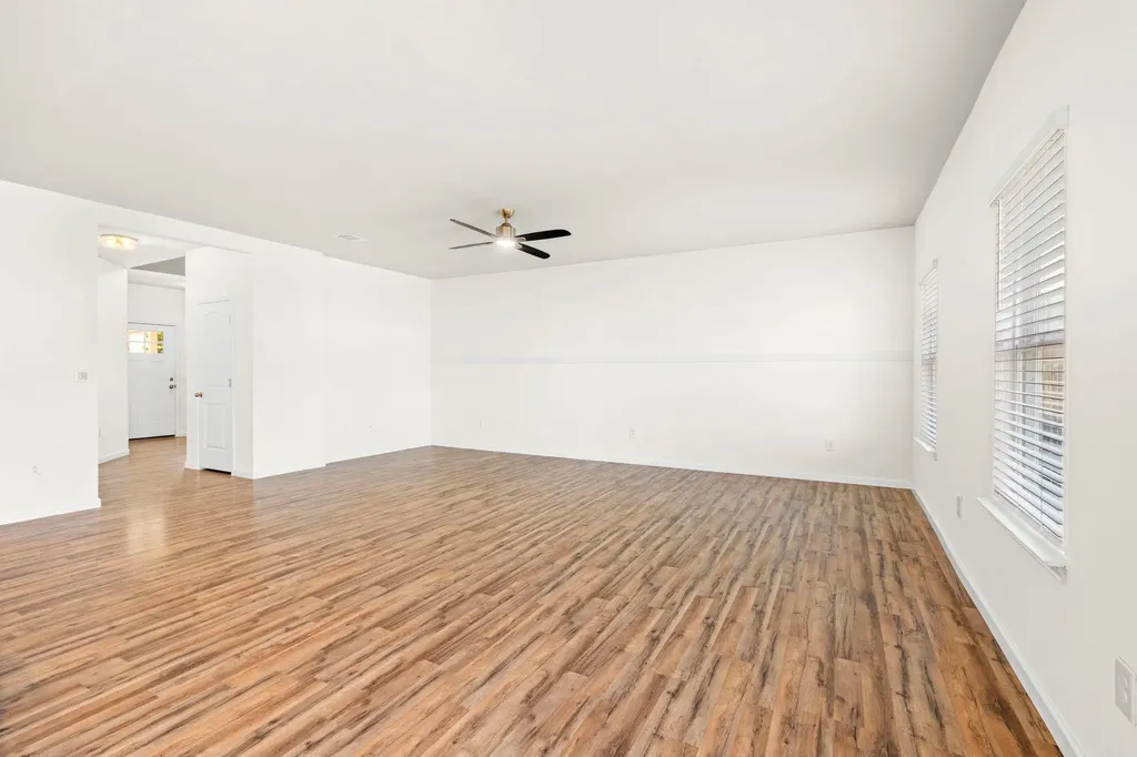 128 Dunlin Lane Leander TX 78641
