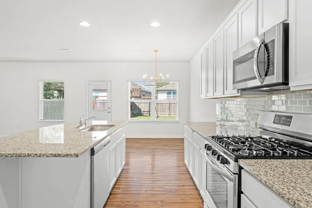 128 Dunlin Lane Leander TX 78641