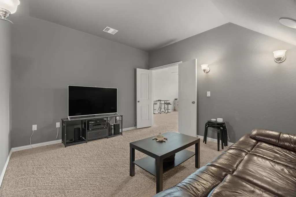 405 Perico Place Austin TX 78748