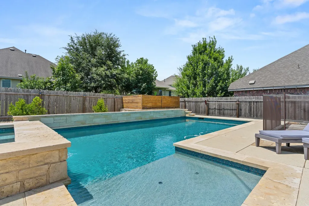405 Perico Place Austin TX 78748