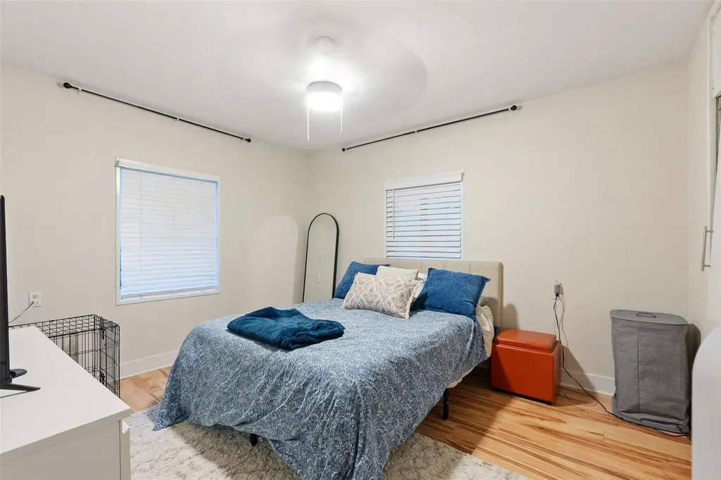 412 W Croslin Street Austin TX 78752