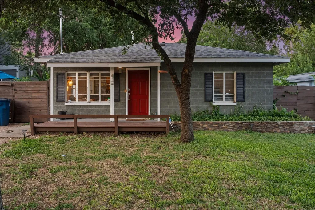 412 W Croslin Street Austin TX 78752