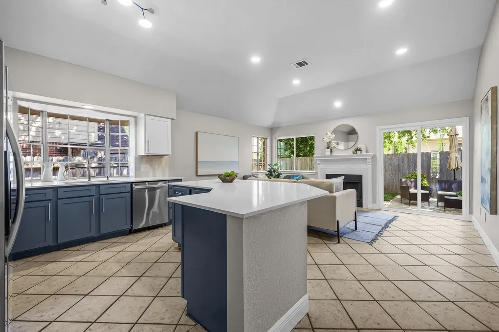 15006 Snelling Drive Leander TX 78641
