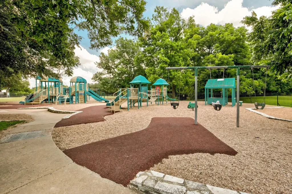 15006 Snelling Drive Leander TX 78641