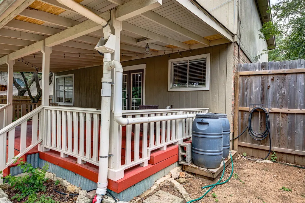 8303 Edgemoor Place Austin TX 78749