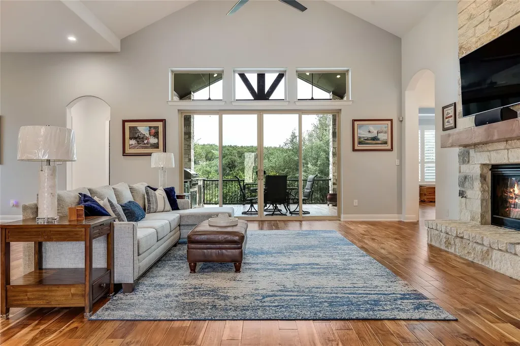 328 Ringtail Stream Drive Austin TX 78738