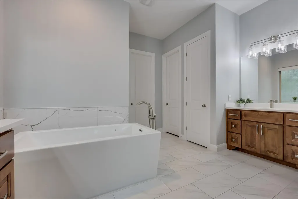 328 Ringtail Stream Drive Austin TX 78738