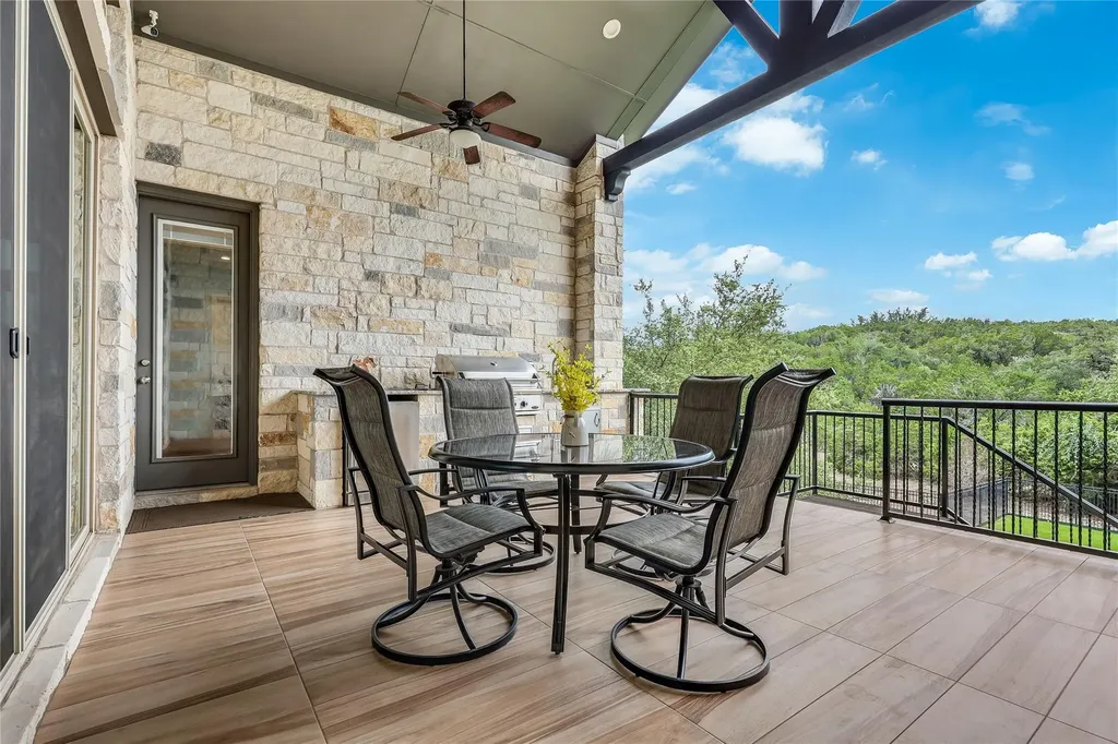 328 Ringtail Stream Drive Austin TX 78738
