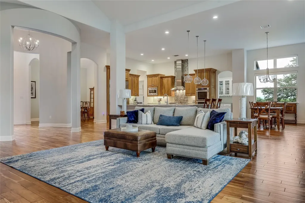 328 Ringtail Stream Drive Austin TX 78738