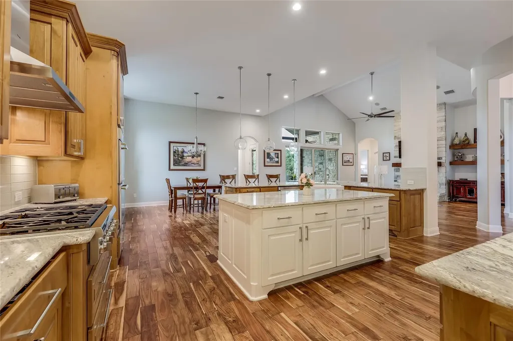 328 Ringtail Stream Drive Austin TX 78738