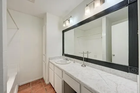 8610 Croydon Loop Austin TX 78748
