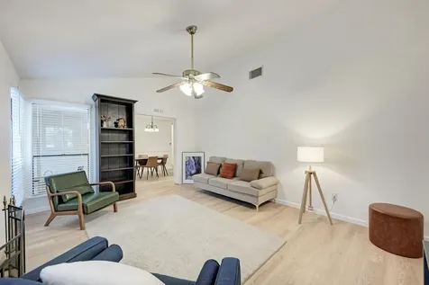 8610 Croydon Loop Austin TX 78748