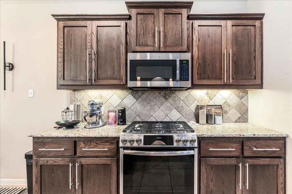 137 Navigator Drive Austin TX 78717