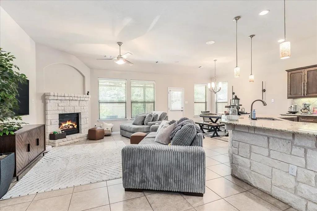 137 Navigator Drive Austin TX 78717
