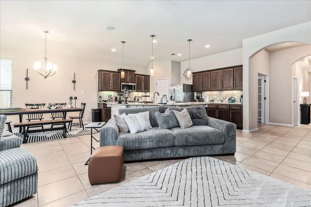 137 Navigator Drive Austin TX 78717