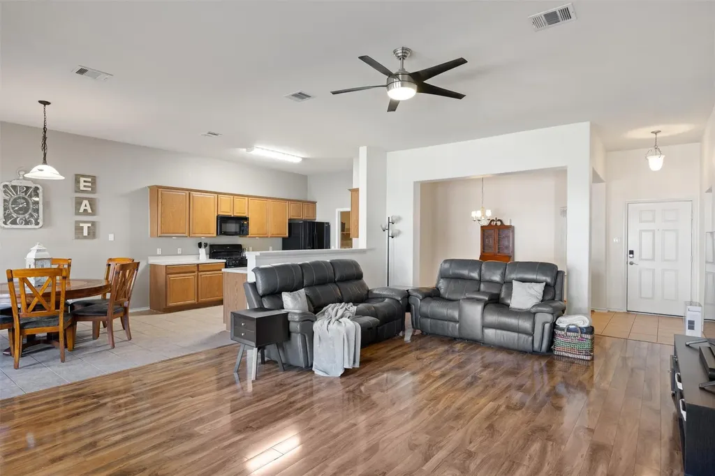 880 Bottle Brush Drive Kyle TX 78640