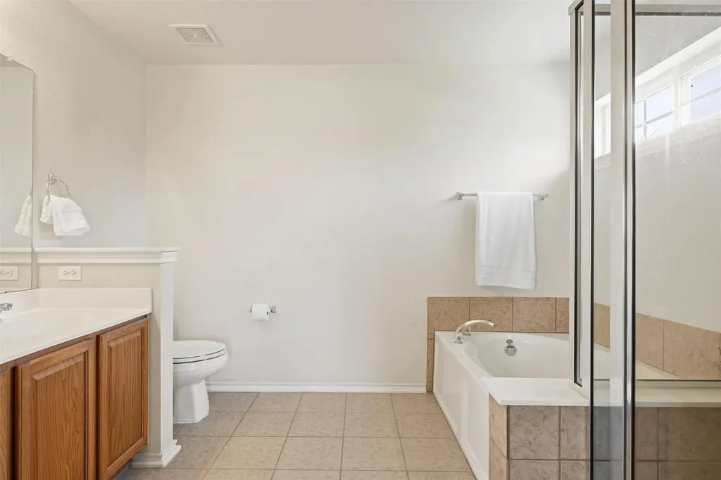 880 Bottle Brush Drive Kyle TX 78640