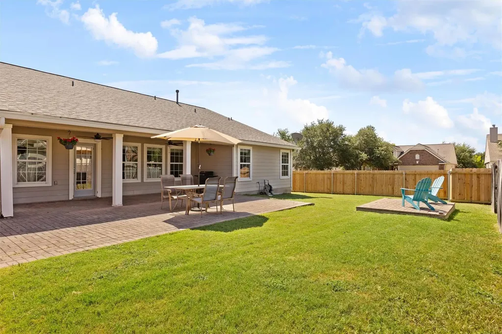 880 Bottle Brush Drive Kyle TX 78640