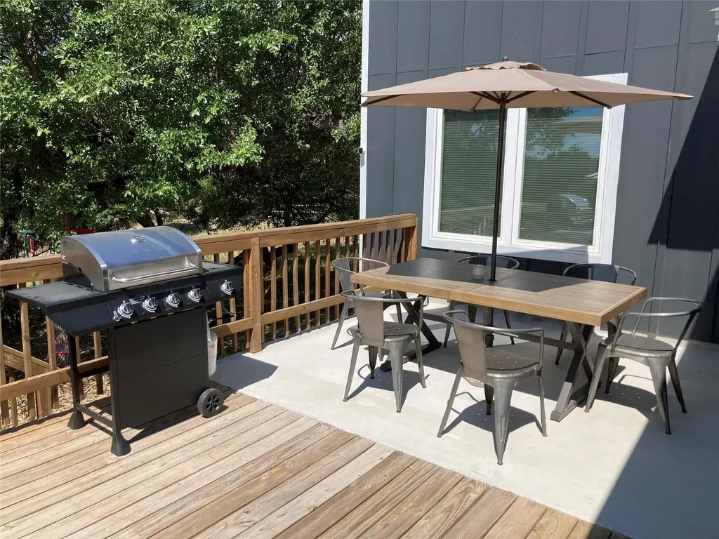 1240 Canyon Shores Canyon Lake TX 78133