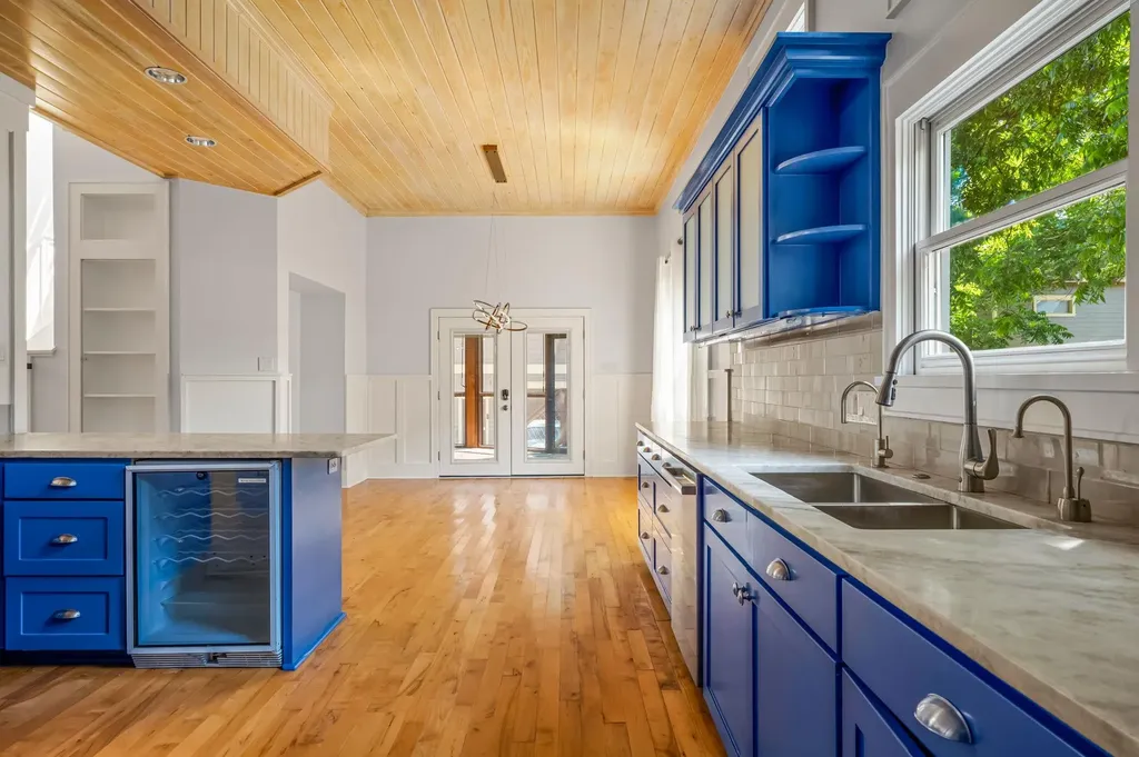 515 E 49th Street Austin TX 78751
