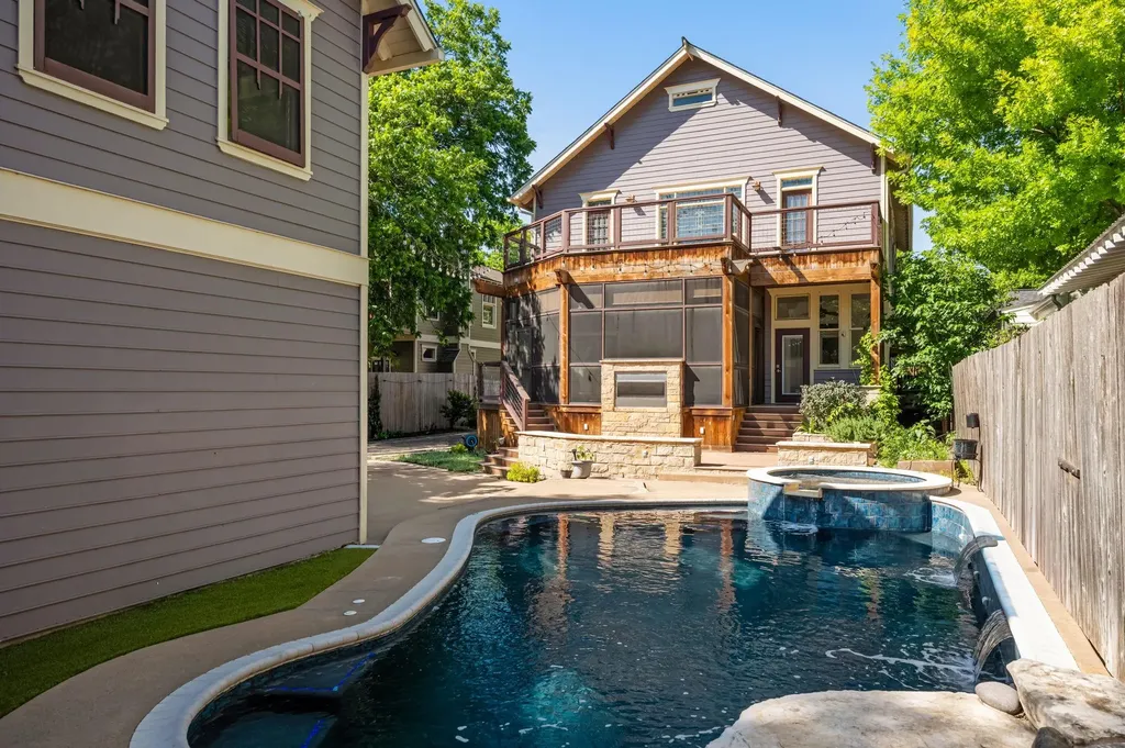 515 E 49th Street Austin TX 78751