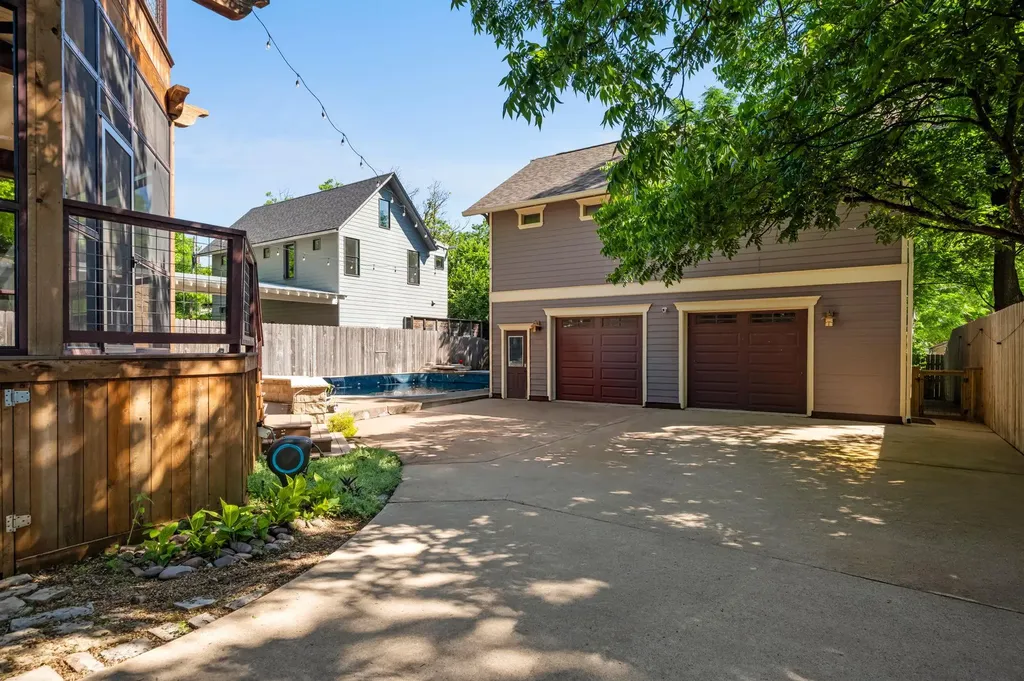 515 E 49th Street Austin TX 78751