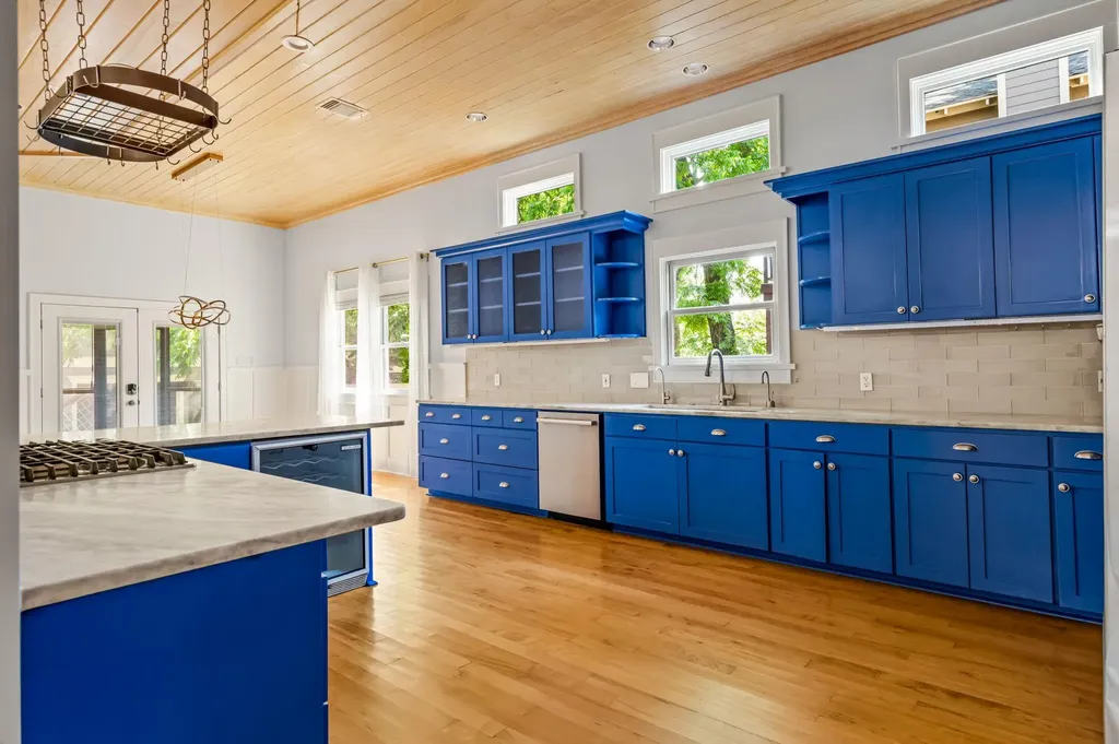 515 E 49th Street Austin TX 78751