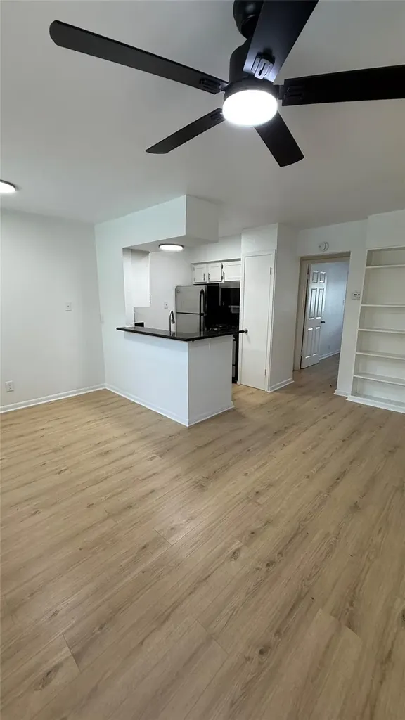 2401 Manor Road Austin TX 78722