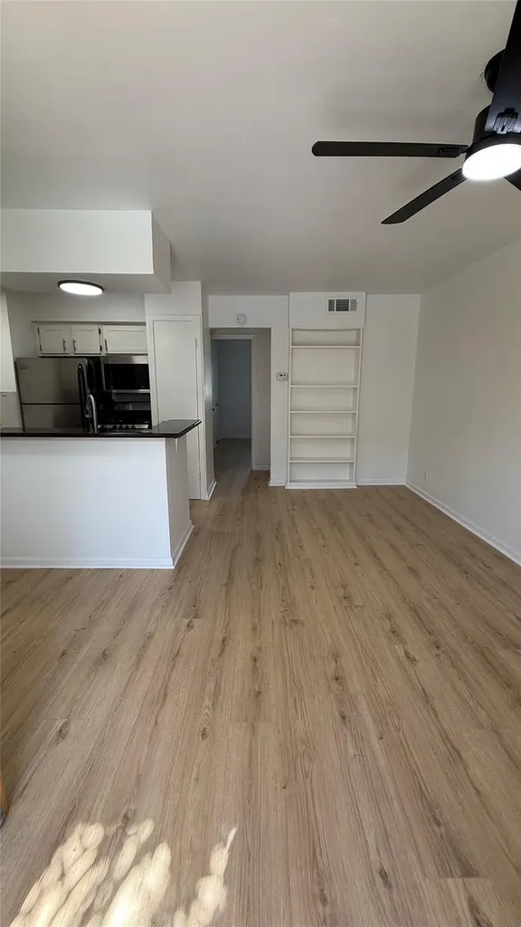 2401 Manor Road Austin TX 78722