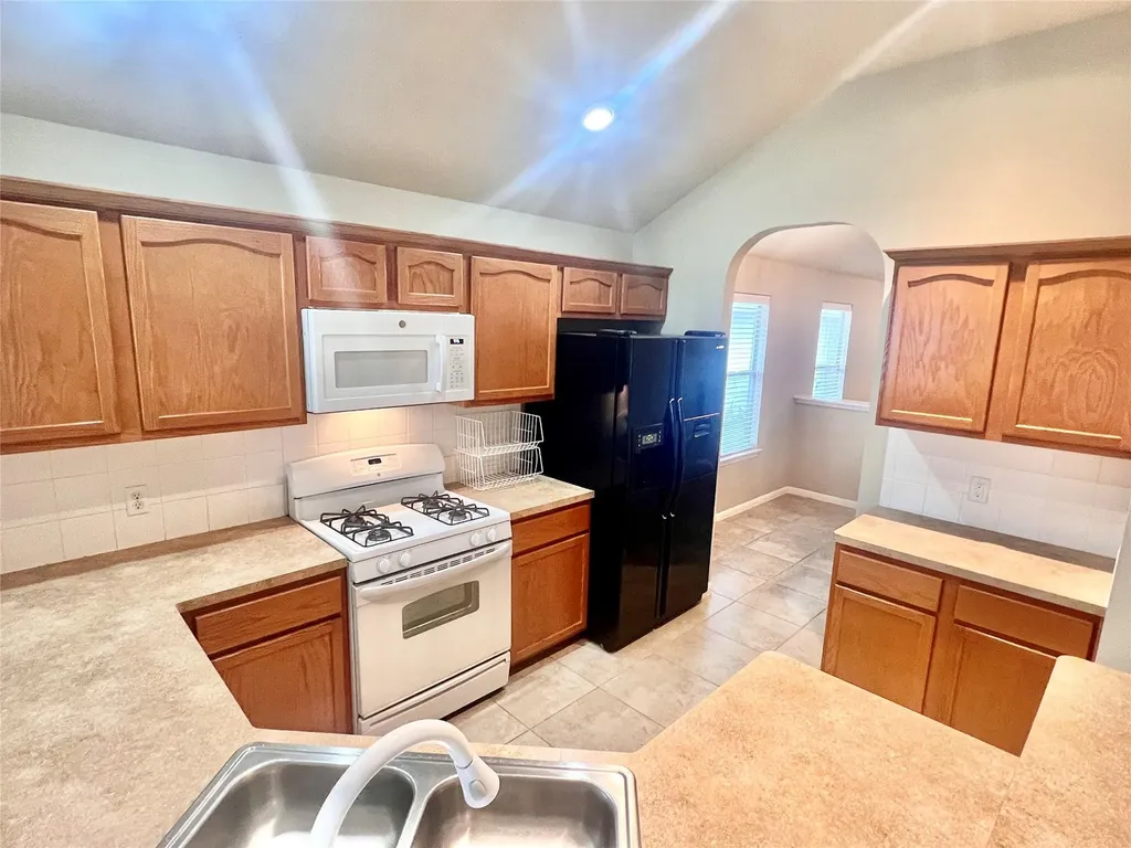2509 Elara Drive Austin TX 78725