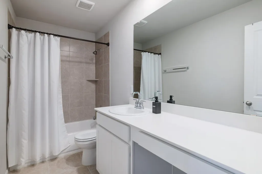 314 Sunshine Lane Kyle TX 78640