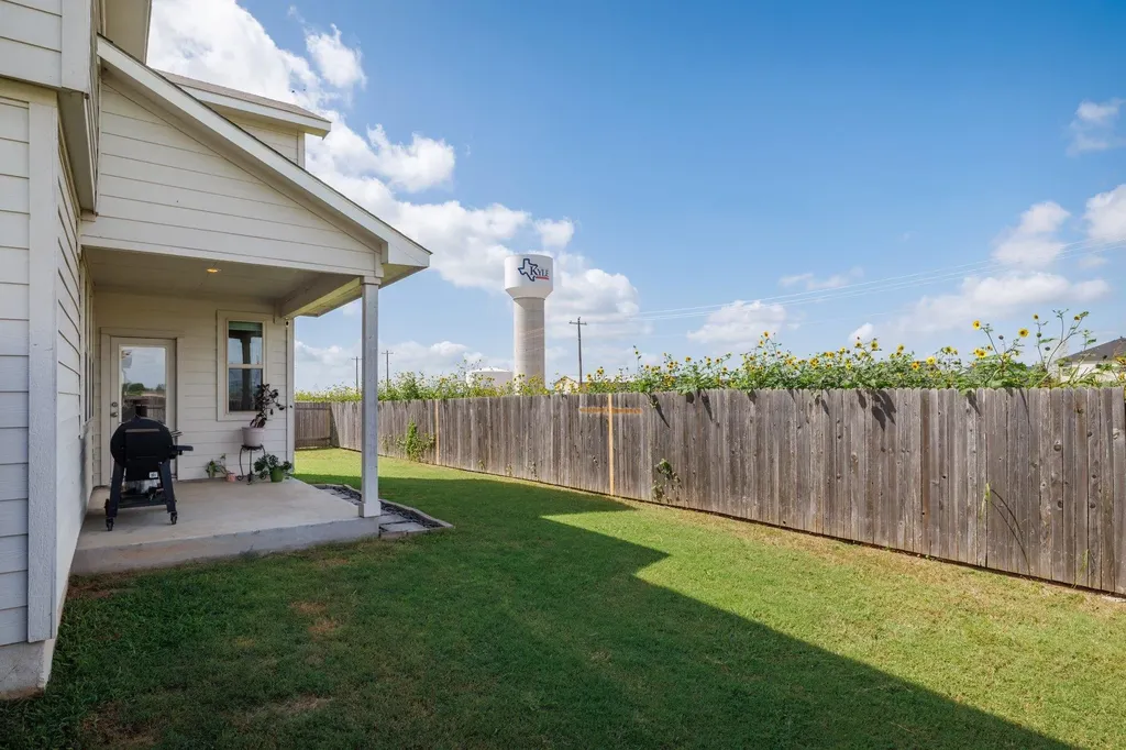 314 Sunshine Lane Kyle TX 78640