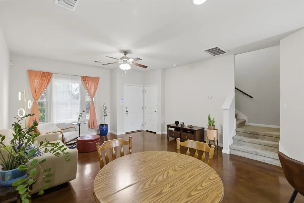 4521 Graceful Lane Austin TX 78725
