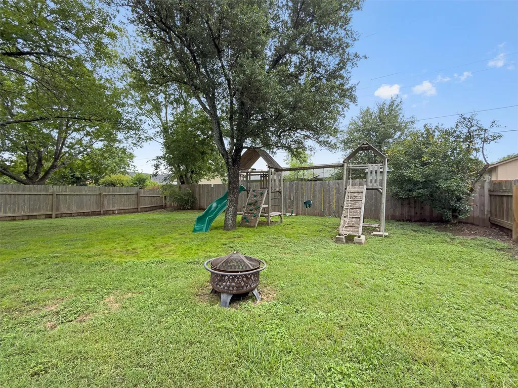 1209 York Castle Drive Pflugerville TX 78660