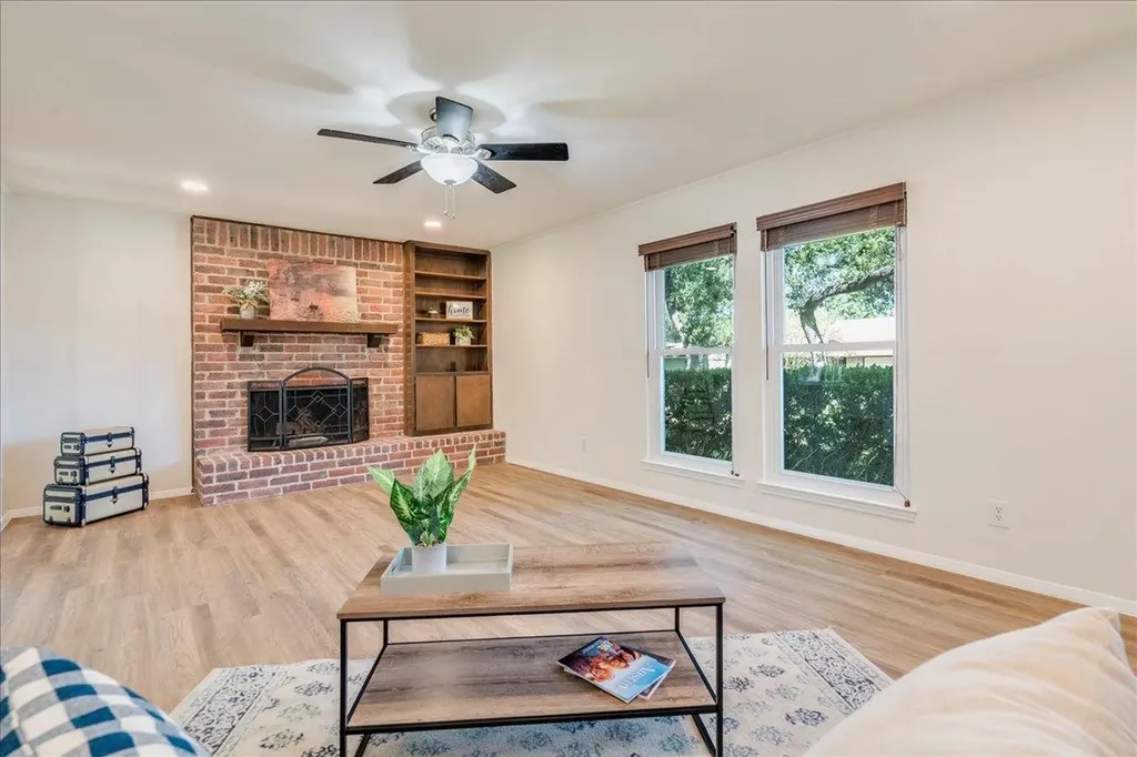 8419 Seminary Ridge Drive Austin TX 78745