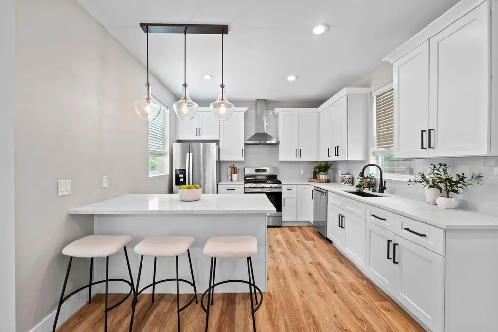 8006 Gault Street Austin TX 78757