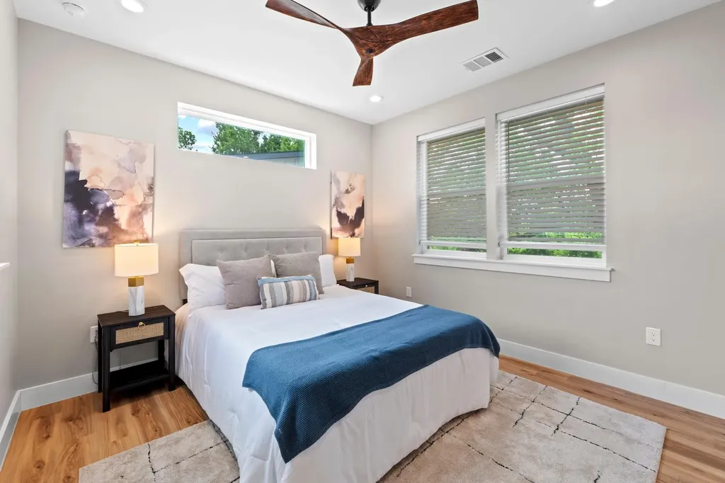 8006 Gault Street Austin TX 78757