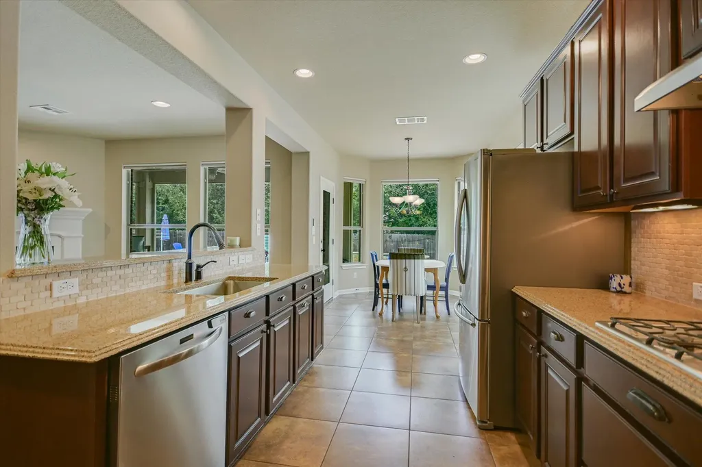 12312 Montclair Bend Austin TX 78732