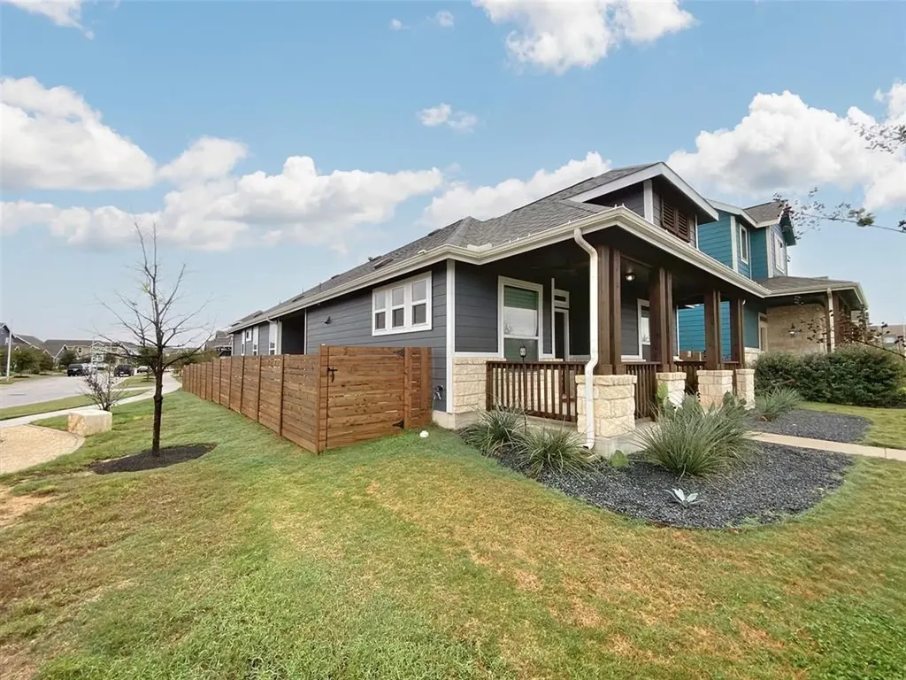 8901 Panhandle Drive Austin TX 78747