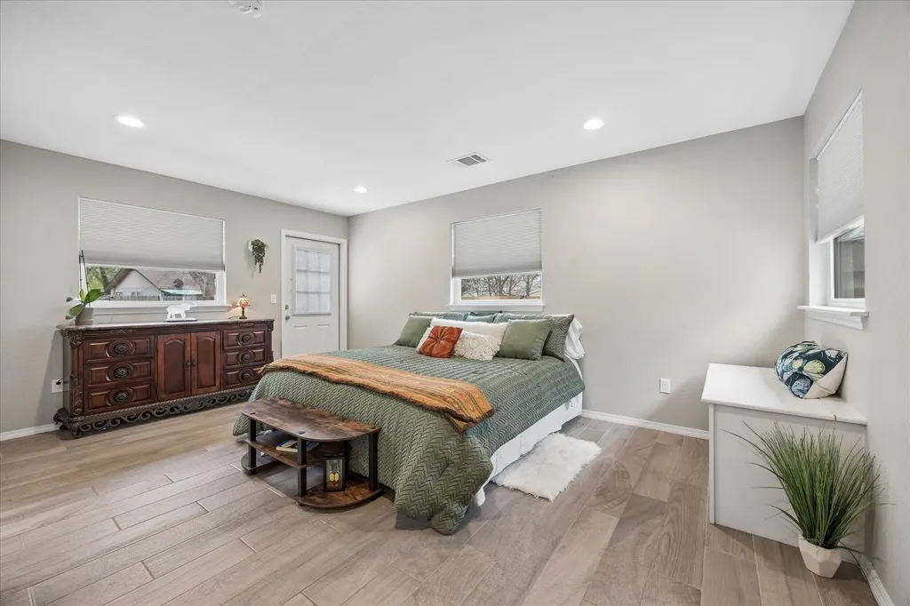 2201 Tallow Court Austin TX 78744