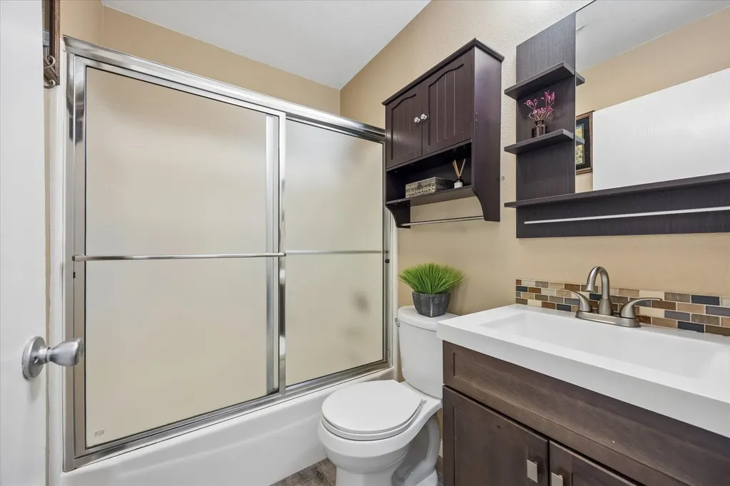 2201 Tallow Court Austin TX 78744