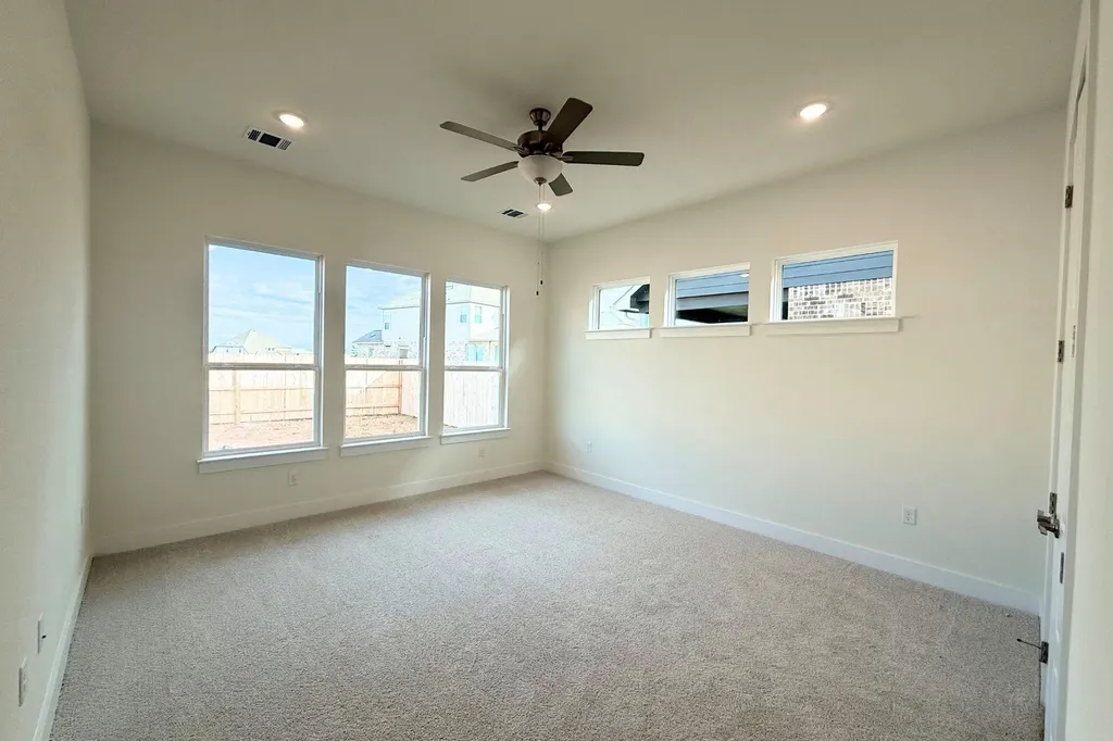19601 Erna Drive Pflugerville TX 78660