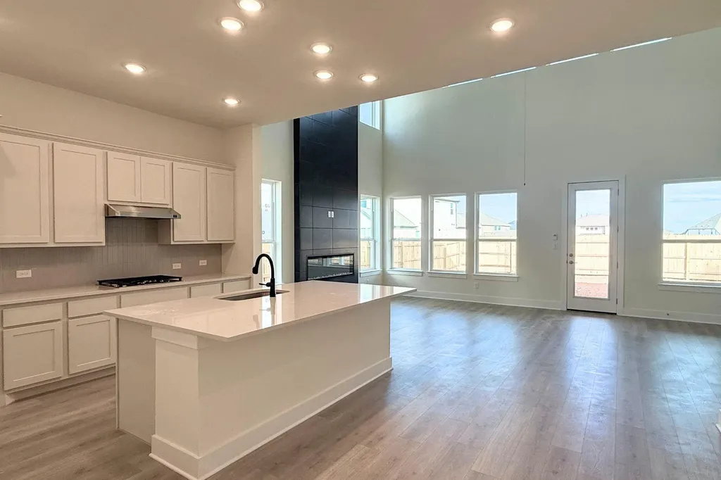 19601 Erna Drive Pflugerville TX 78660