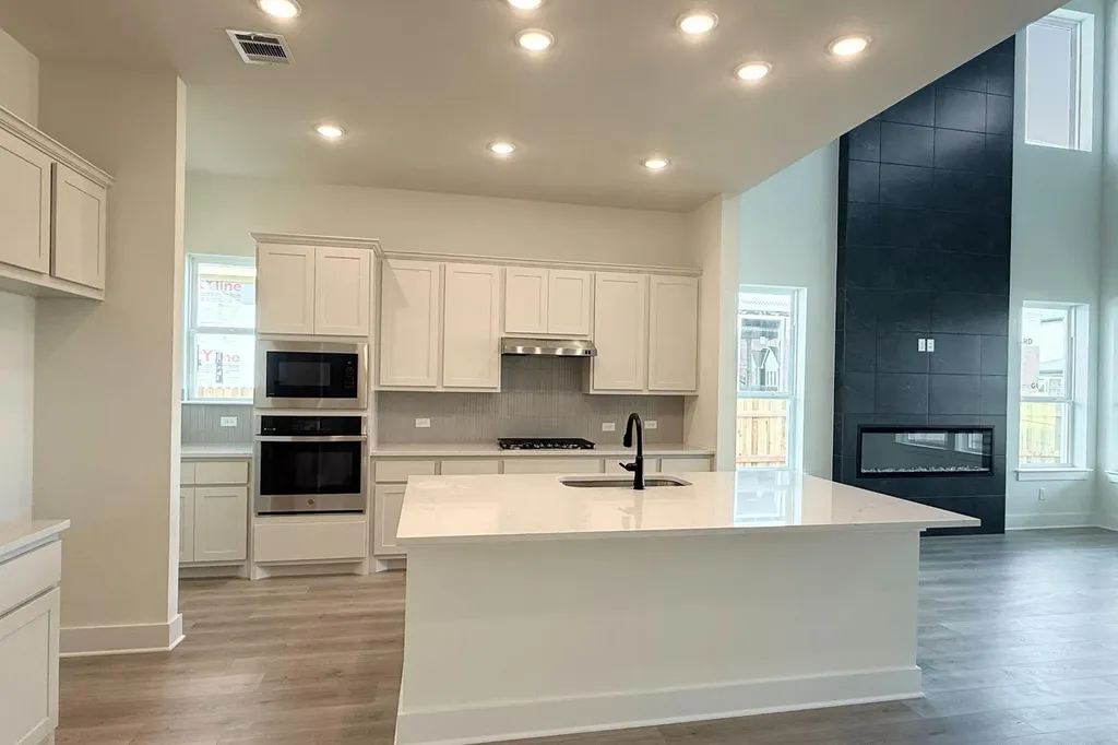 19601 Erna Drive Pflugerville TX 78660