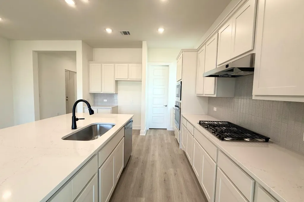 19601 Erna Drive Pflugerville TX 78660