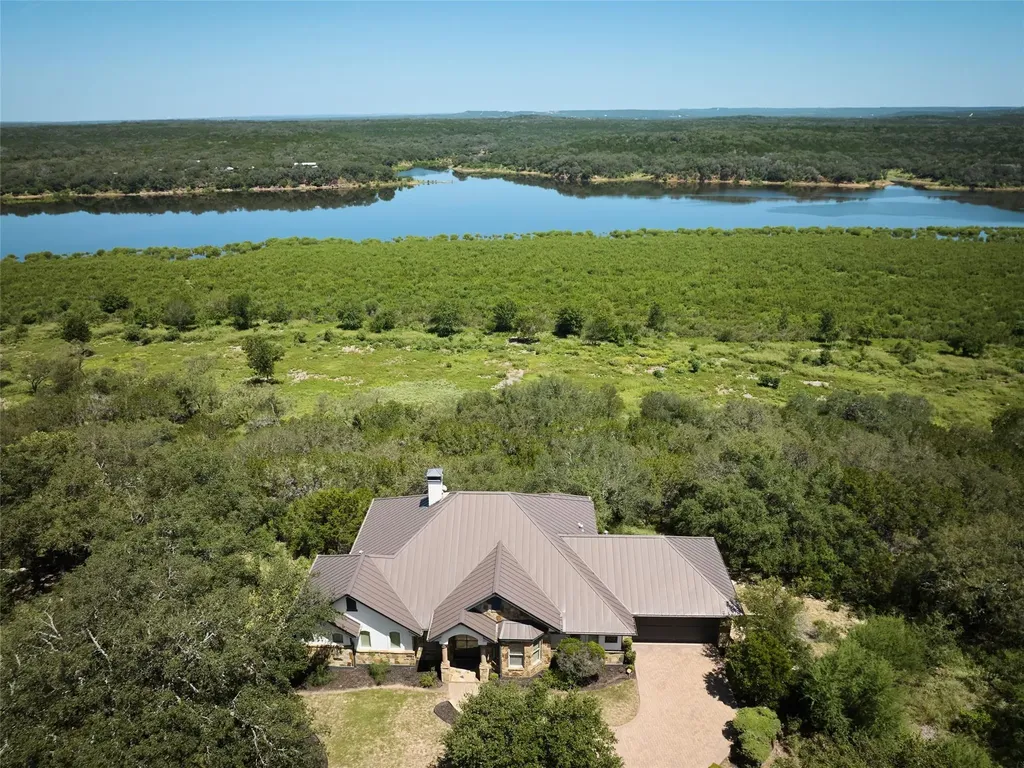 601 Wesley Ridge Drive Spicewood TX 78669