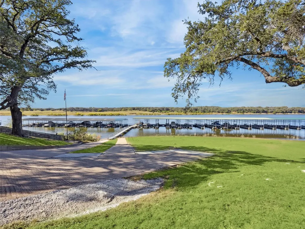 601 Wesley Ridge Drive Spicewood TX 78669