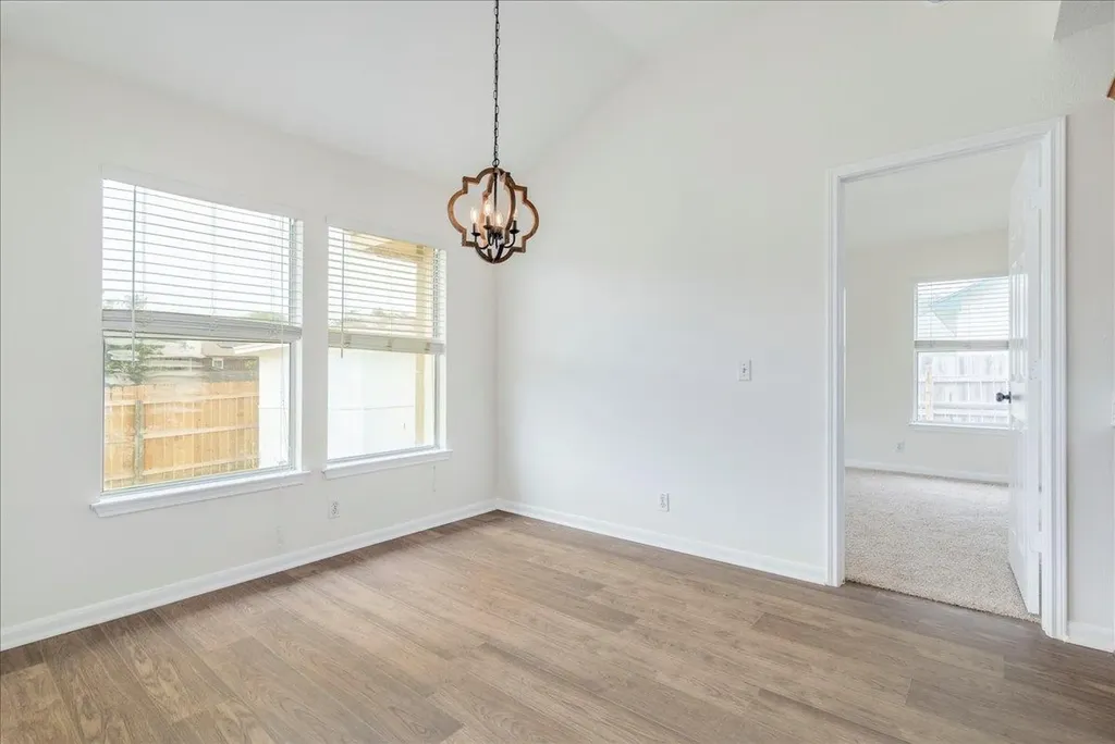 201 Elmer Cove Kyle TX 78640